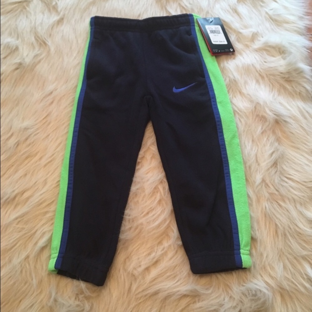 ⭐️⭐️HP⭐️⭐️ Toddler boy soft fleece nike pants